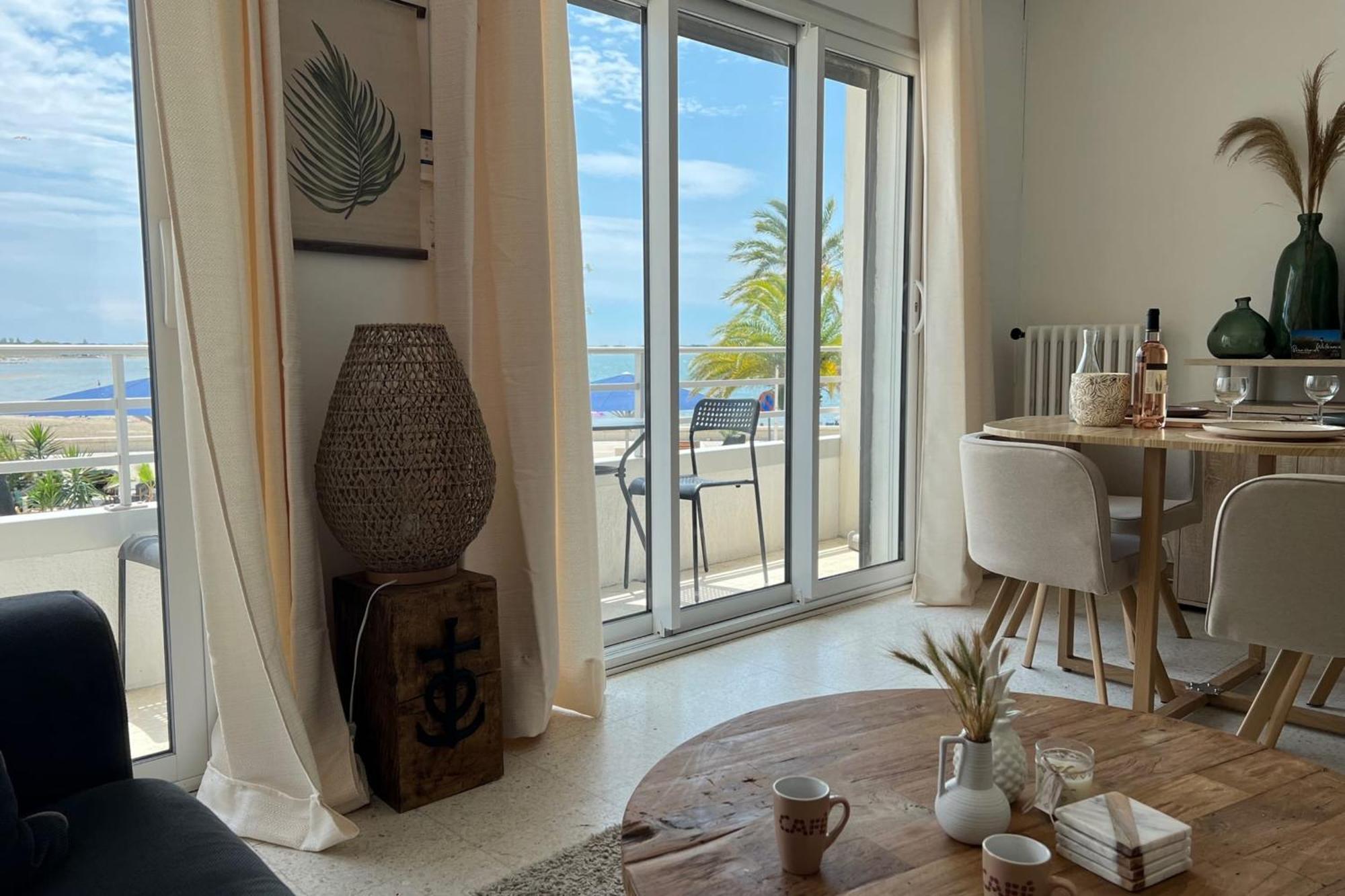 L'Imperial 1- Appartement Tout Confort 1 Chambre Vue Mer Le Grau-du-Roi Esterno foto