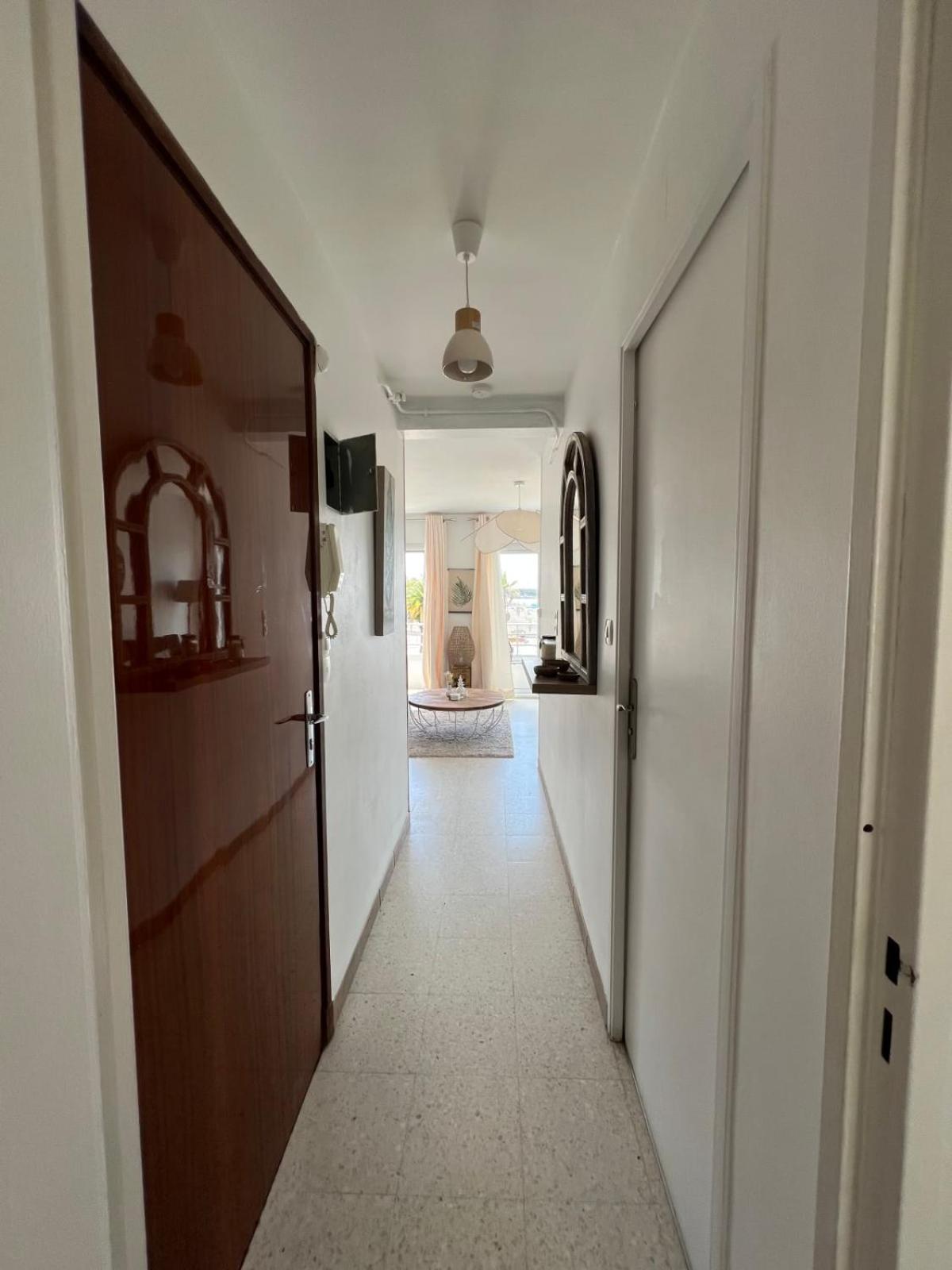 L'Imperial 1- Appartement Tout Confort 1 Chambre Vue Mer Le Grau-du-Roi Esterno foto