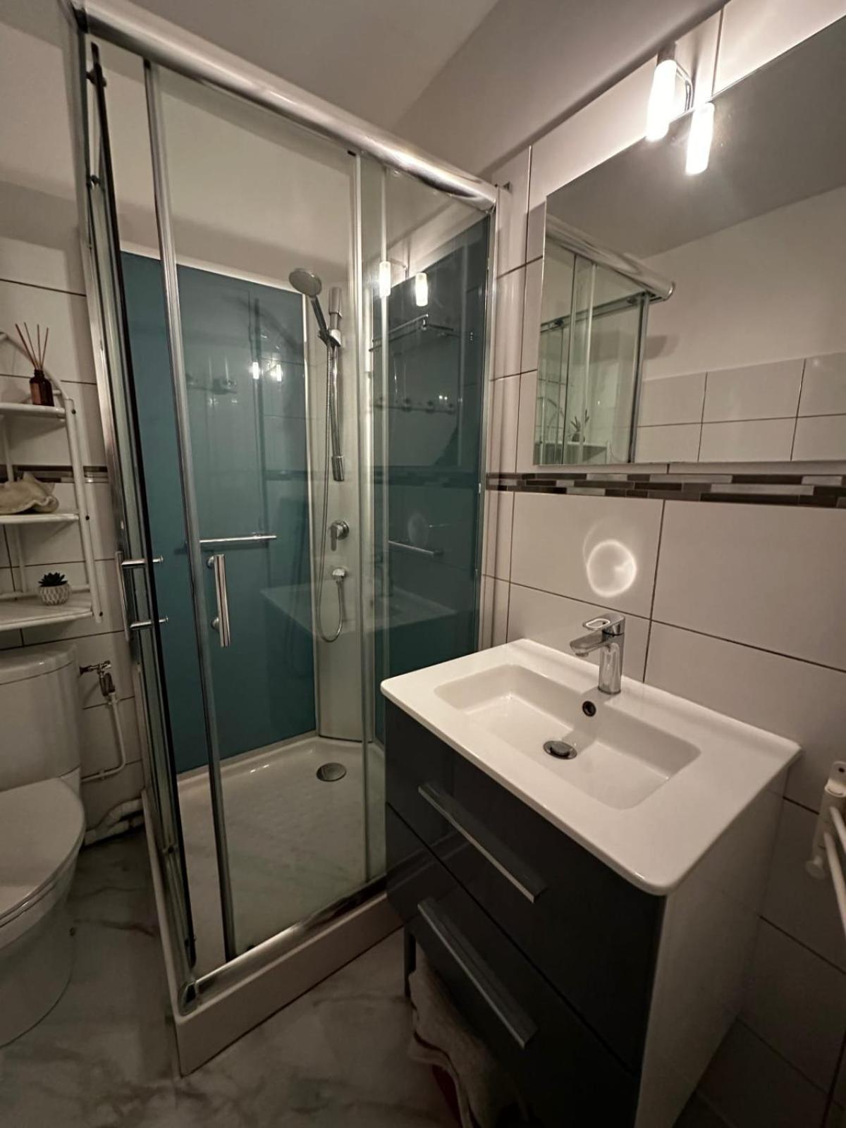 L'Imperial 1- Appartement Tout Confort 1 Chambre Vue Mer Le Grau-du-Roi Esterno foto